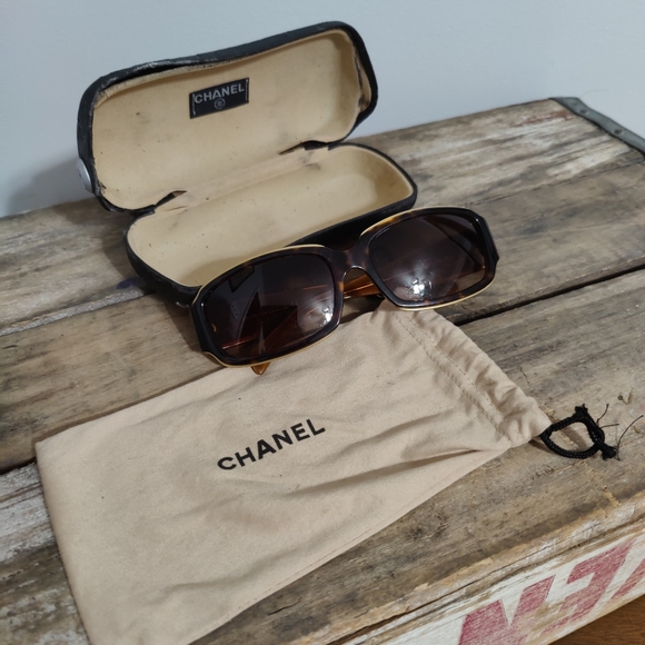 Chanel sunglasses Authentic chic brown tortoise shell Logos - Picture 16 of 16